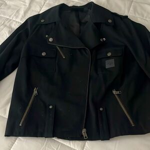 Almost new cotton black genuine Harley Davidson jacket, in excellent condition